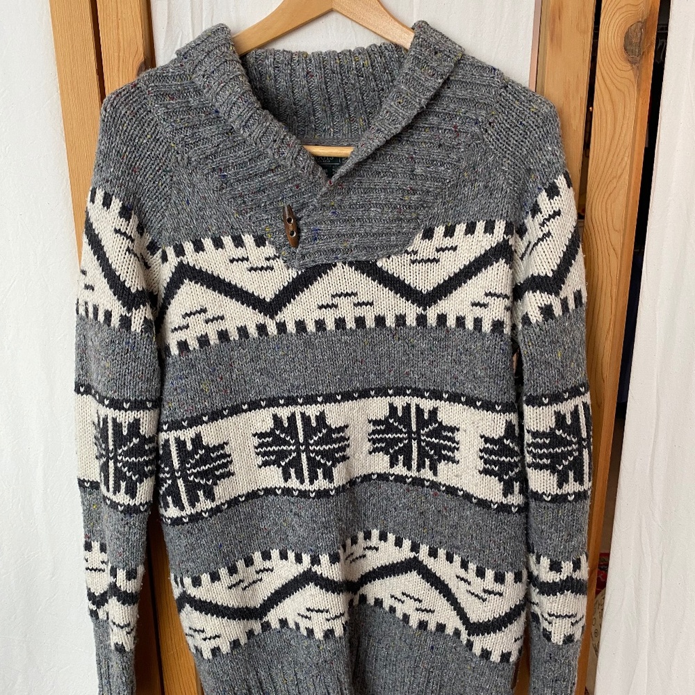 Roots knitted sweater